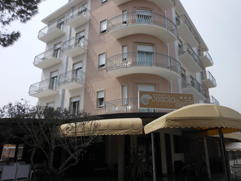 Hotel Jesolo Sand ภายนอก รูปภาพ
