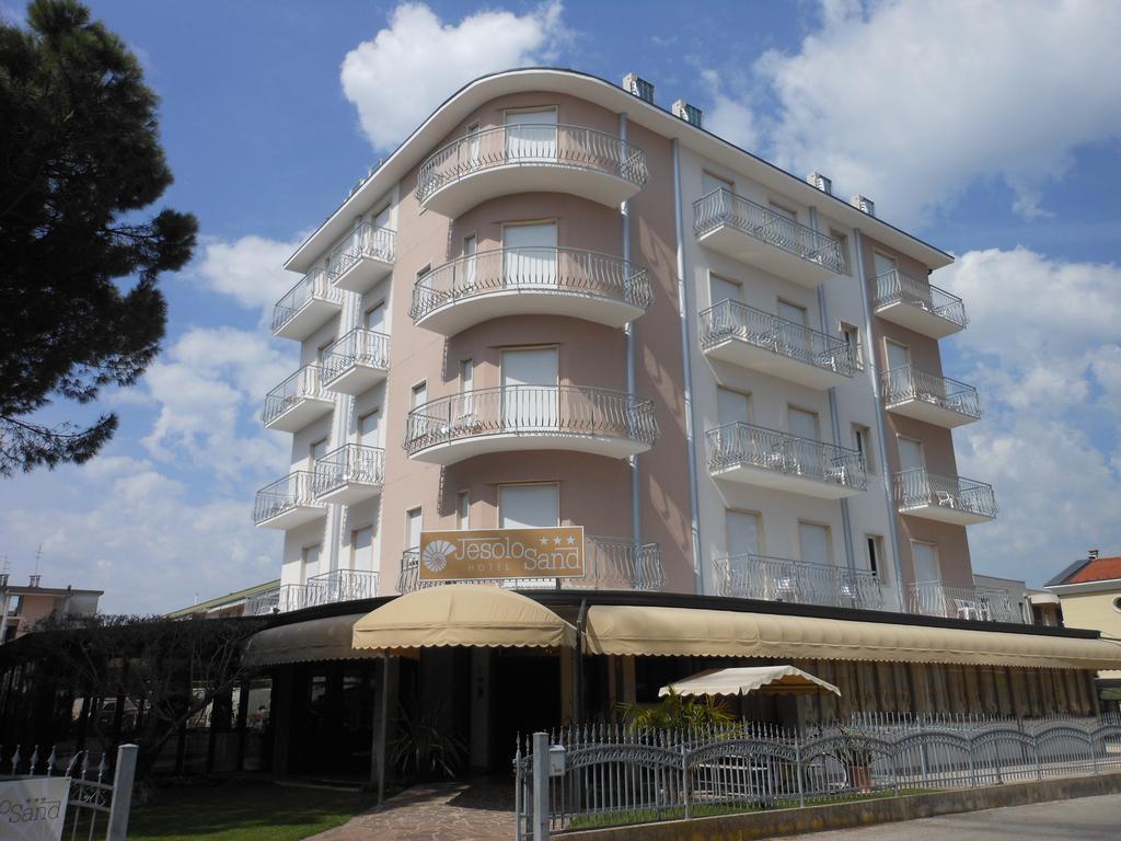Hotel Jesolo Sand ภายนอก รูปภาพ