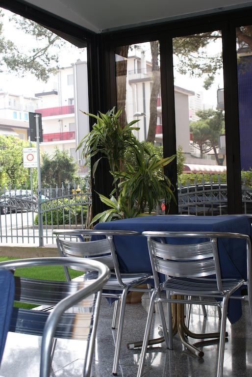 Hotel Jesolo Sand ภายนอก รูปภาพ