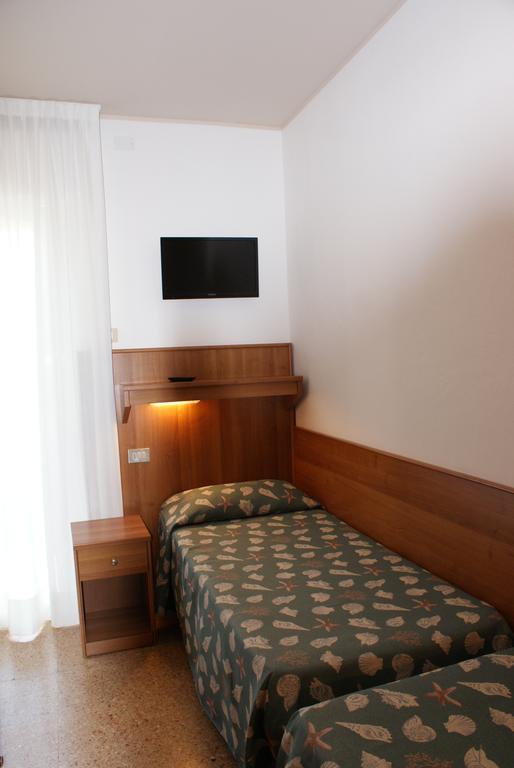 Hotel Jesolo Sand ภายนอก รูปภาพ