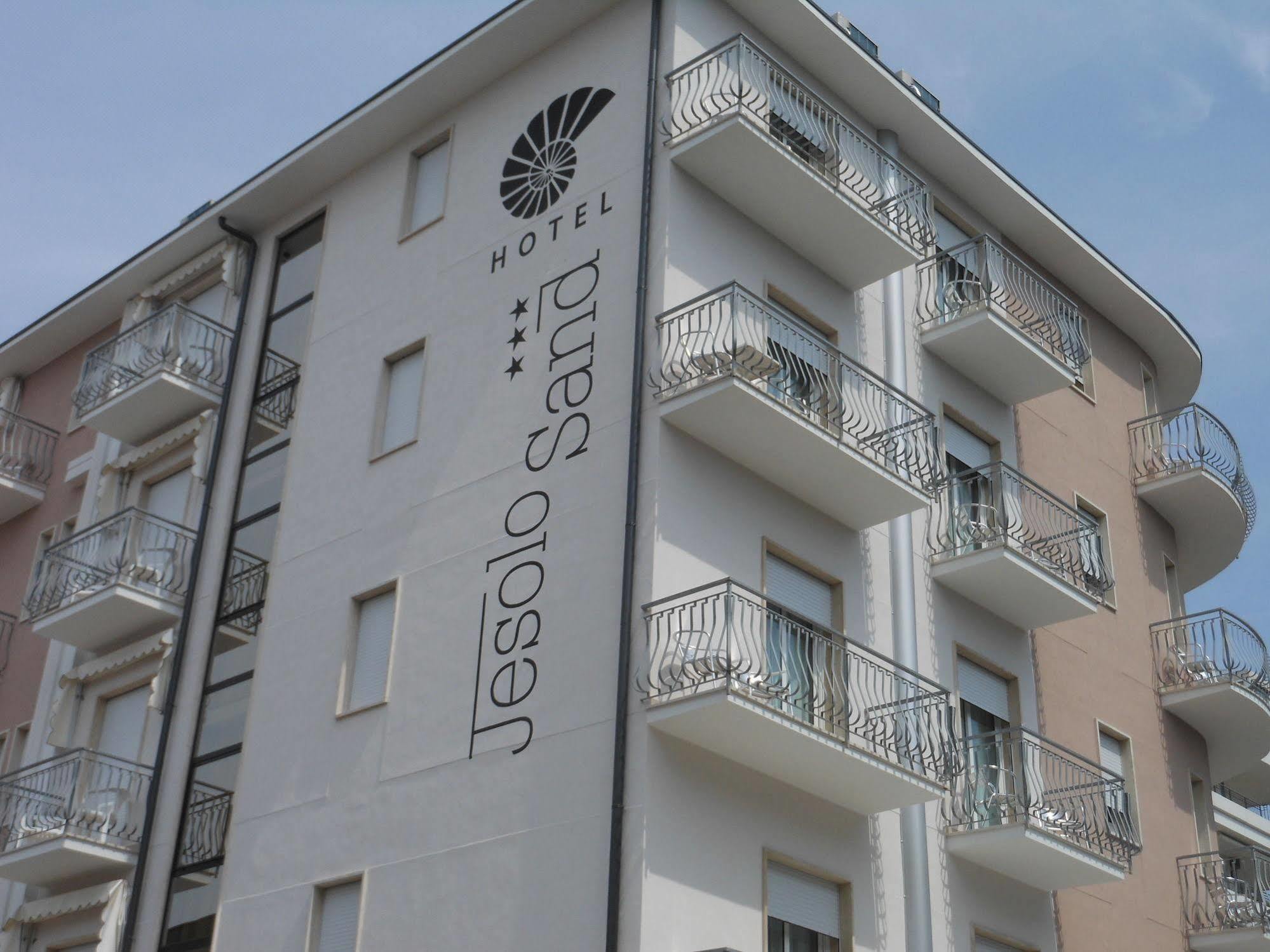 Hotel Jesolo Sand ภายนอก รูปภาพ