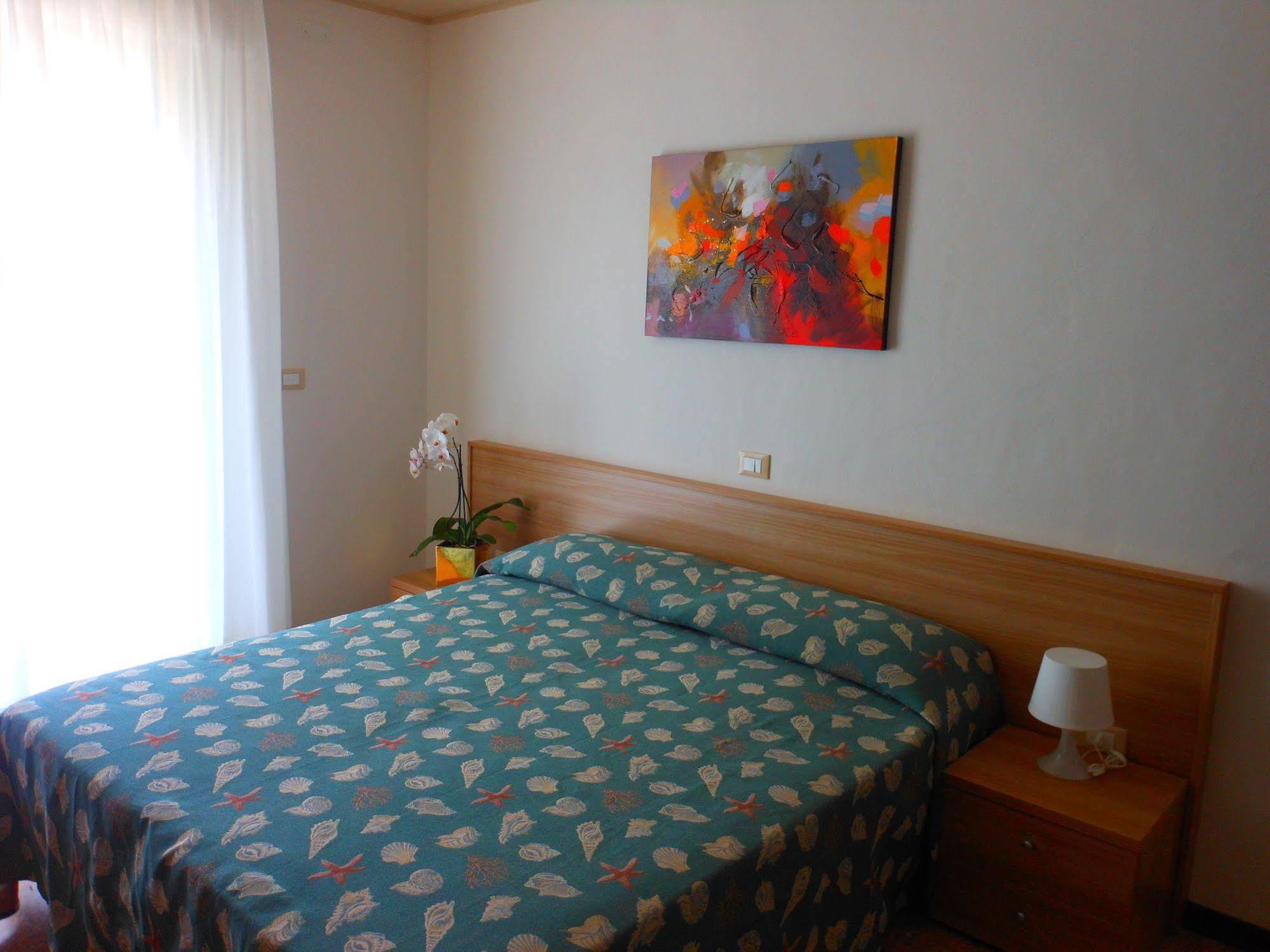 Hotel Jesolo Sand ภายนอก รูปภาพ