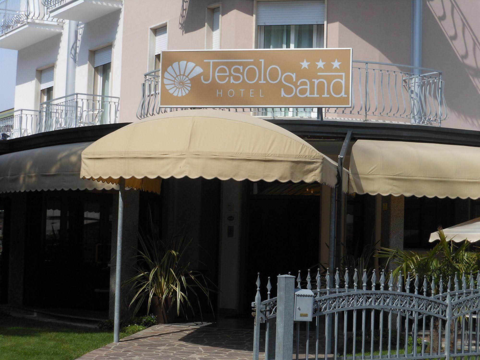 Hotel Jesolo Sand ภายนอก รูปภาพ